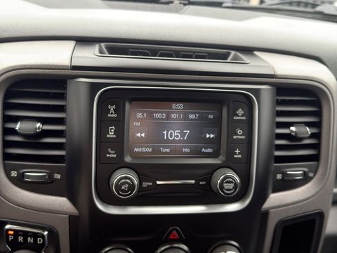 Used 2018 RAM 1500 Express AWD/4WD image 18
