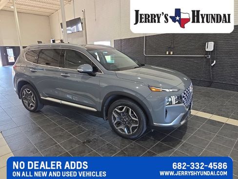 Used 2023 Hyundai Santa Fe Limited FWD image 2