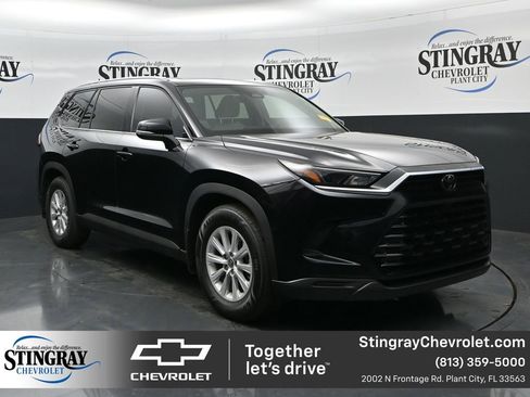Used 2026 Toyota Grand Highlander FWD image 1