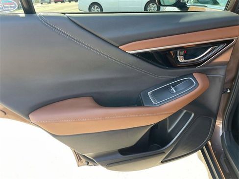 Used 2022 Subaru Outback Touring XT w/ Popular Package #2 image 17