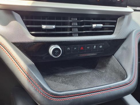 Certified 2025 Ford Explorer ST-Line w/ ST-Line Street Pack AWD/4WD image 19