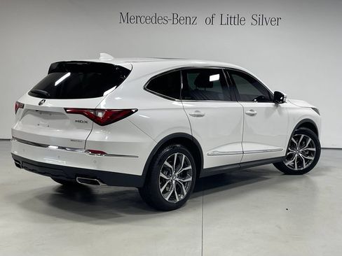 Used 2024 Acura MDX SH-AWD w/ Technology Package image 6