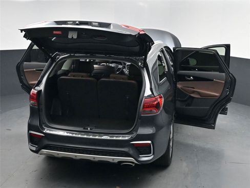 Used 2020 Kia Sorento SX image 18