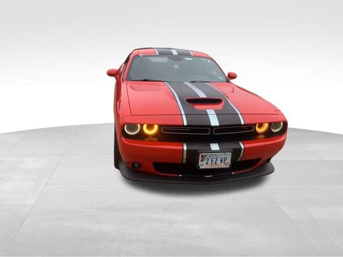 Used 2022 Dodge Challenger R/T image 8