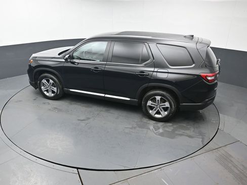 Certified 2023 Honda Pilot EX-L image 40