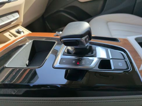 Used 2022 Audi Q5 2.0T Premium Plus image 25