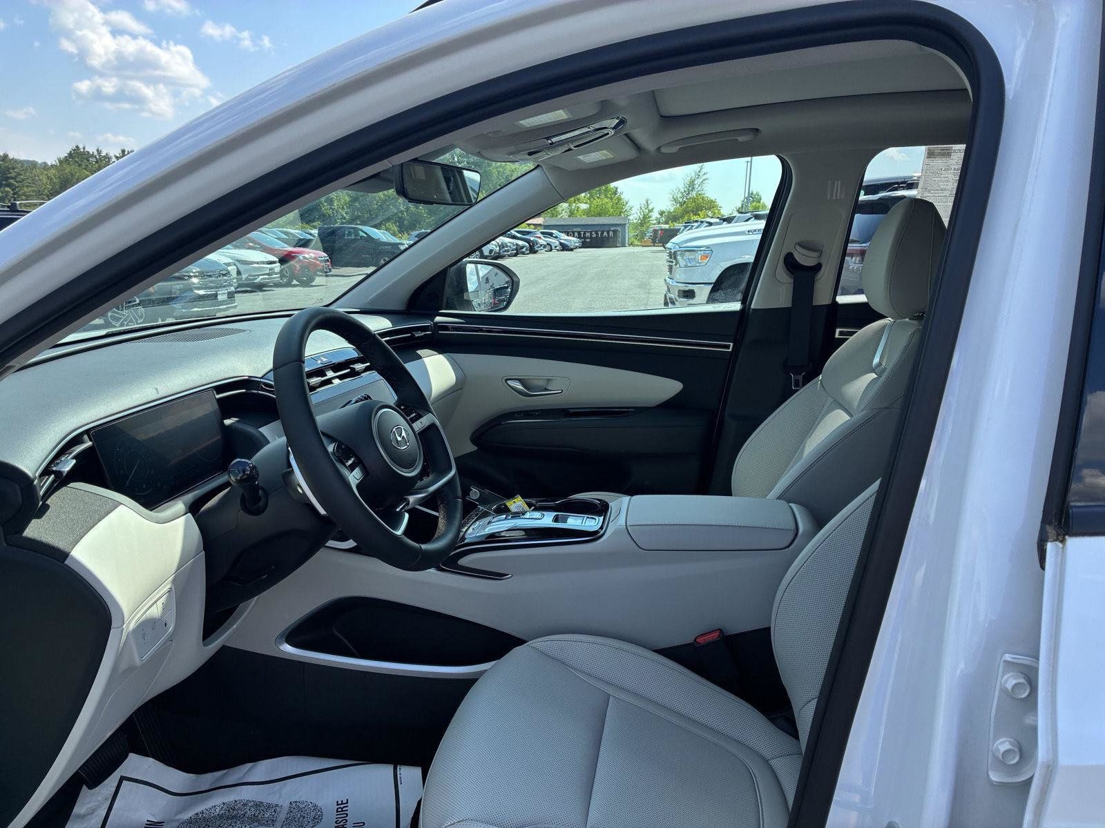 New 2024 Hyundai Tucson Limited AWD/4WD image 19