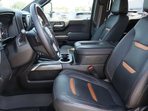 Used 2021 GMC Sierra 1500 AT4 w/ AT4 Premium Package AWD/4WD image 24