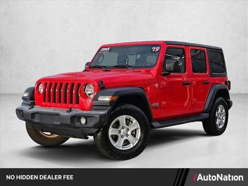Used 2019 Jeep Wrangler Unlimited Sport S AWD/4WD image 1