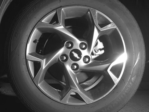 Used 2025 Chevrolet Trax LT FWD image 14