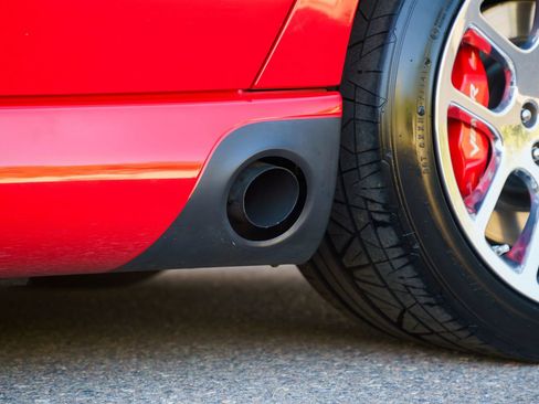 Used 2004 Dodge Viper SRT-10 RWD image 40
