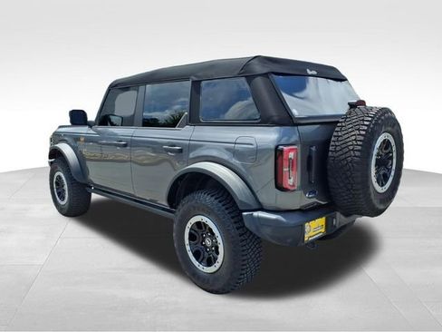 Certified 2022 Ford Bronco Badlands AWD/4WD image 8