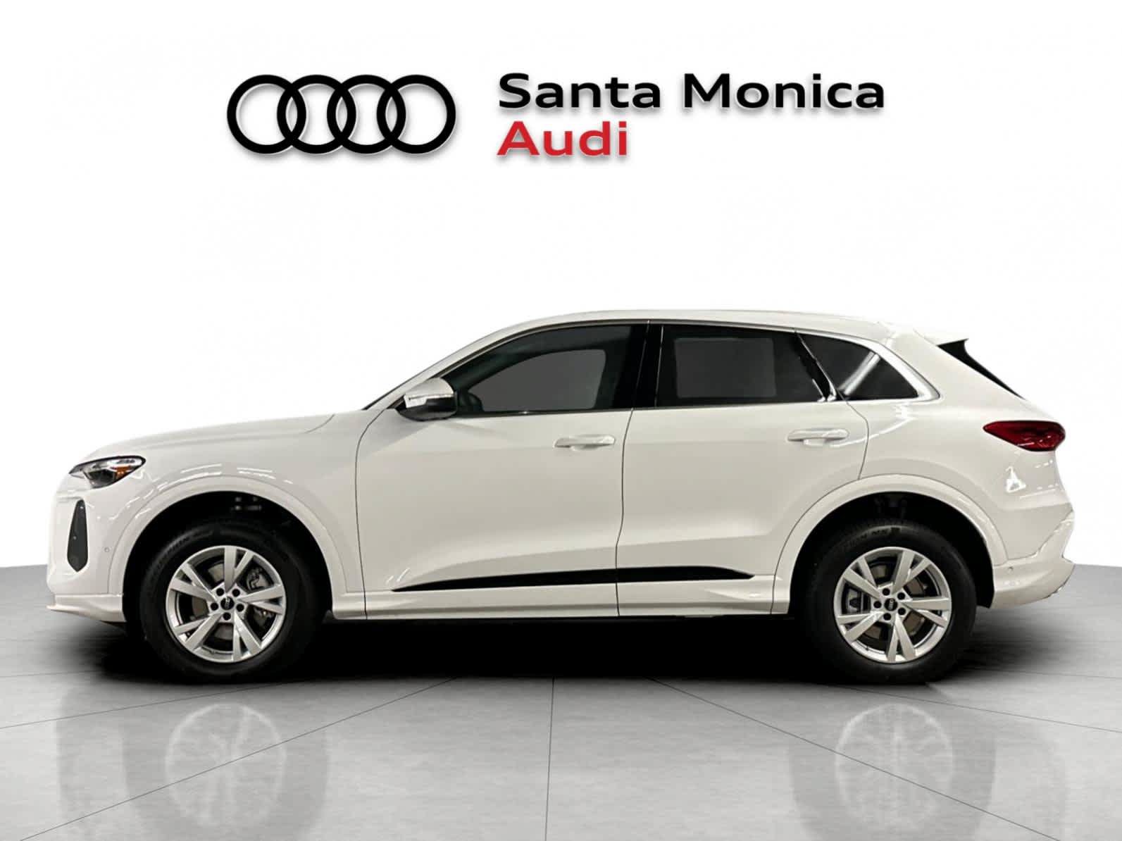 New 2026 Audi Q5 Premium AWD/4WD image 3