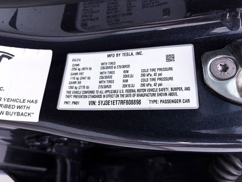 Used 2024 Tesla Model 3 Performance AWD/4WD image 33