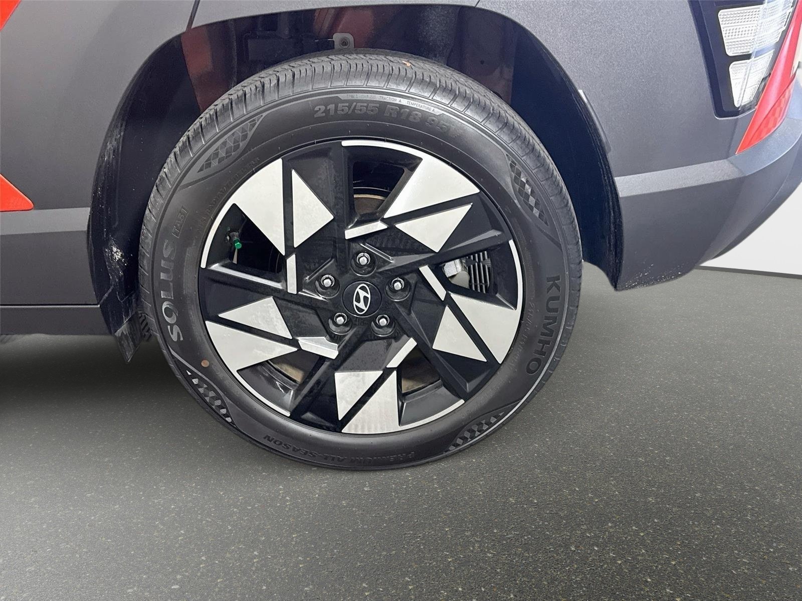 Certified 2024 Hyundai Kona SEL FWD image 29