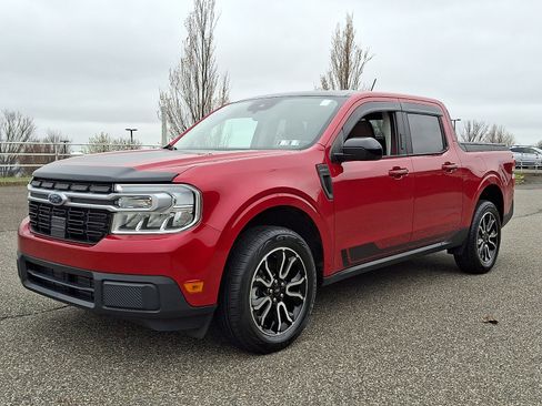 Used 2022 Ford Maverick Lariat w/ Lariat Luxury Package image 3