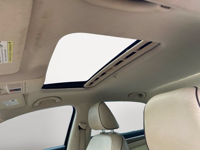 Used 2017 Volkswagen Passat 1.8T SE FWD image 28