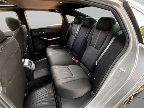 Used 2024 Honda Accord Sport image 21