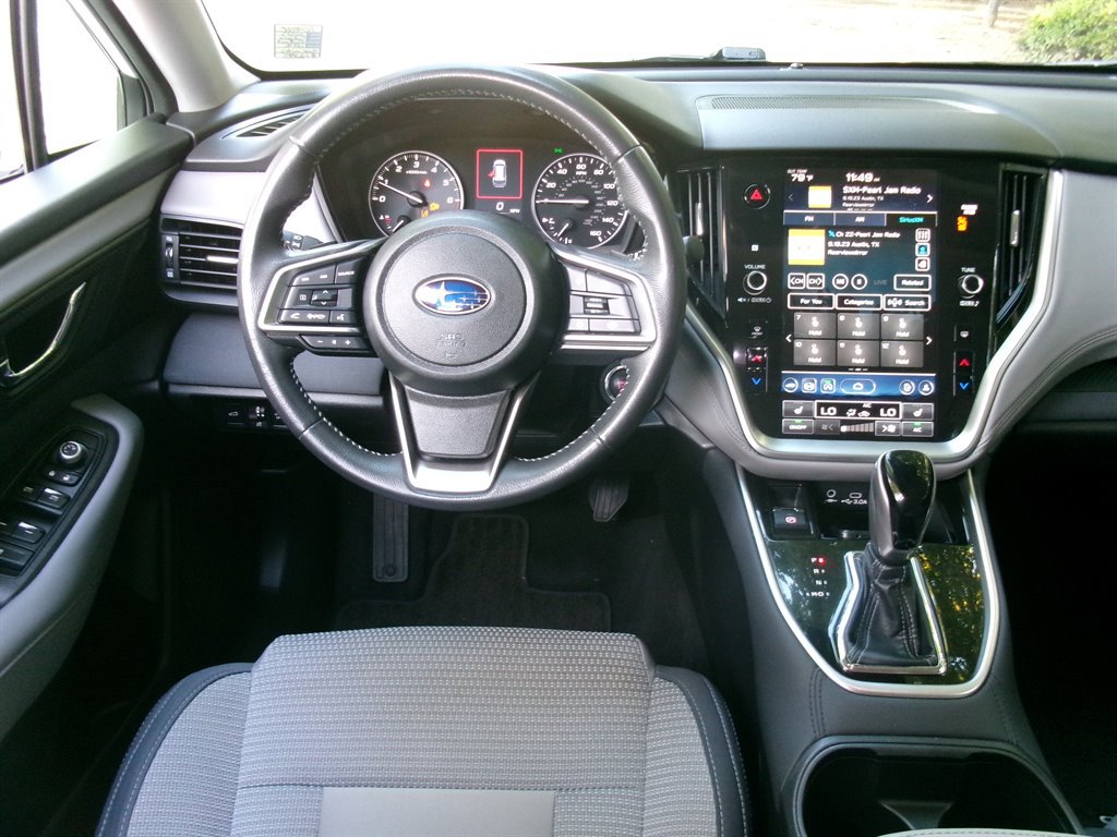 Used 2023 Subaru Outback Premium AWD/4WD image 16