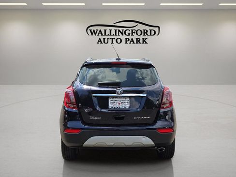 Used 2021 Buick Encore Preferred w/ Safety Package FWD image 4