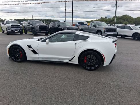 Used 2019 Chevrolet Corvette Grand Sport RWD image 13
