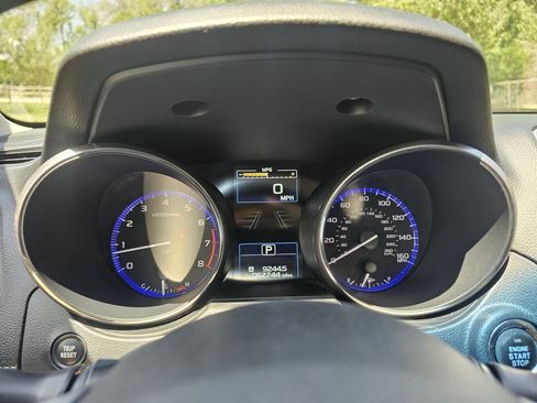 Used 2019 Subaru Outback 3.6R Limited AWD/4WD image 16