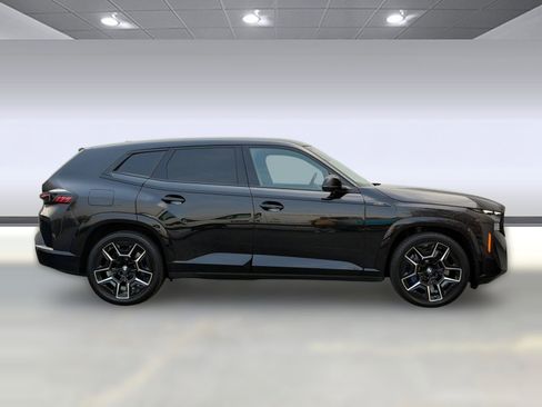 Certified 2023 BMW XM AWD/4WD image 8