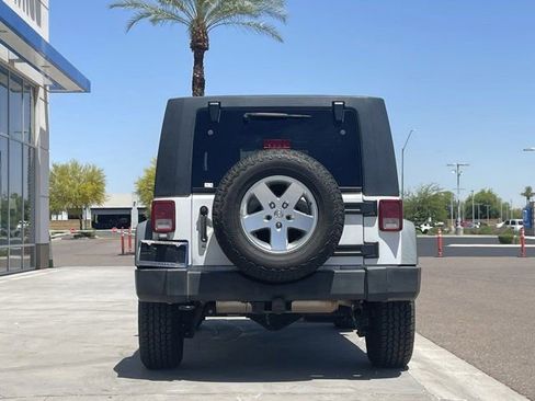 Used 2013 Jeep Wrangler Unlimited Sport AWD/4WD image 5