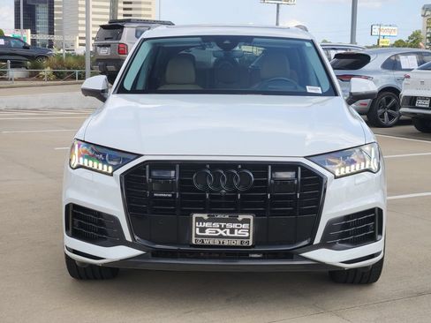 Used 2021 Audi Q7 3.0T Prestige w/ Prestige Package AWD/4WD image 2