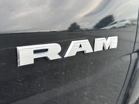 Used 2022 RAM 1500 Laramie w/ Sport Appearance Package AWD/4WD image 17
