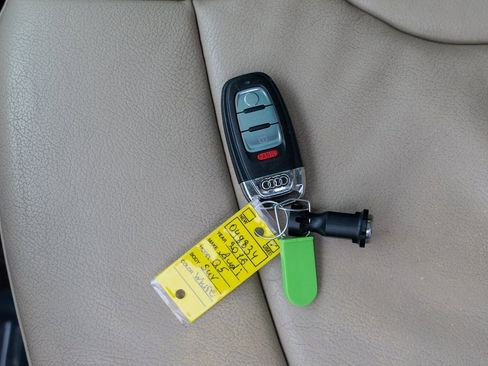 Used 2016 Audi Q5 2.0T Premium image 55