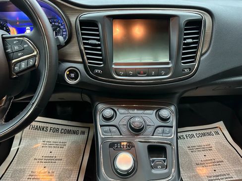 Used 2015 Chrysler 200 C w/ Navigation & Sound Group I image 11