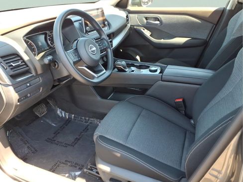 Certified 2023 Nissan Rogue SV AWD/4WD image 11