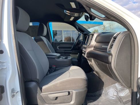 Used 2024 RAM 2500 Big Horn image 26