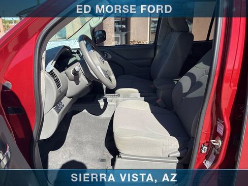 Used 2019 Nissan Frontier SV w/ Value Truck Package AWD/4WD image 22