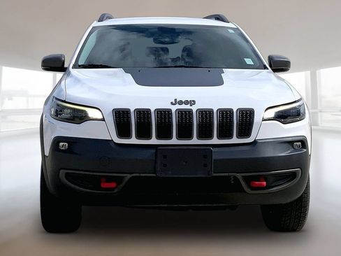 Used 2020 Jeep Cherokee Trailhawk w/ Cold Weather Group AWD/4WD image 3