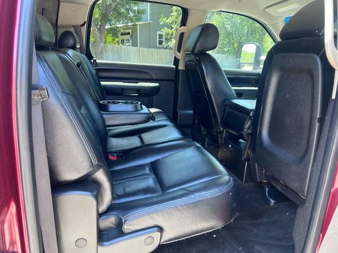 Used 2013 Chevrolet Silverado 2500 LT w/ Texas Edition image 11
