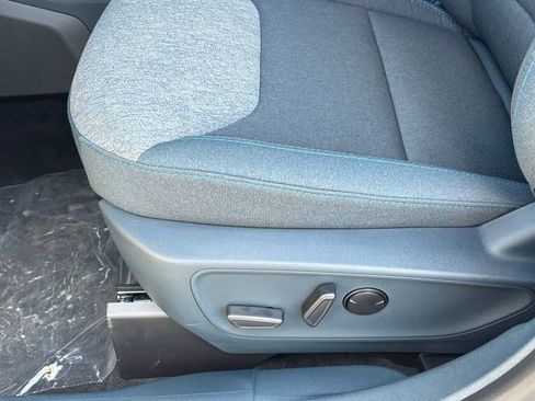 New 2026 Ford Maverick XLT w/ XLT Luxury Package FWD image 18