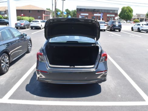 Certified 2023 Honda Civic LX image 9