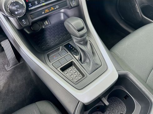 Certified 2025 Toyota RAV4 XLE image 16
