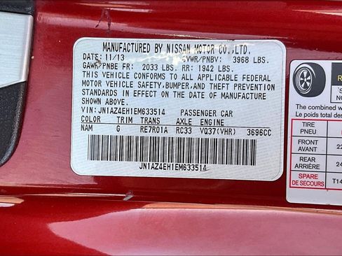 Used 2014 Nissan 370Z Coupe image 30