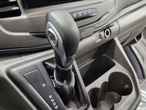 Used 2022 Ford Transit 350 XLT image 33