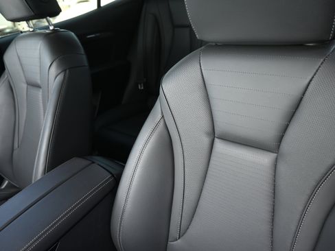 Used 2025 Buick Envision Preferred image 22