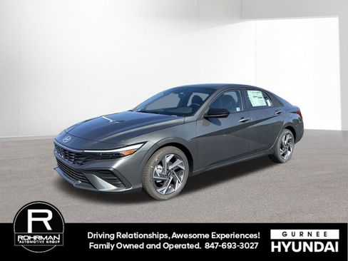 New 2025 Hyundai Elantra Sport image 5