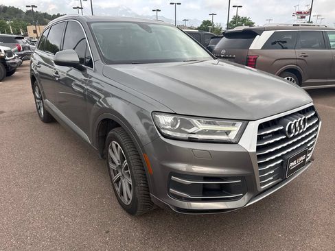 Used 2017 Audi Q7 3.0T Premium Plus AWD/4WD image 3