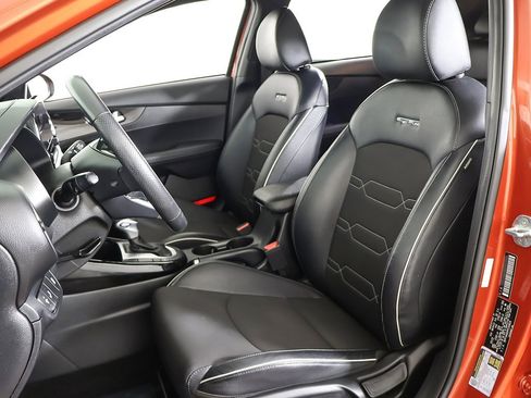 Used 2023 Kia Forte GT-Line image 28