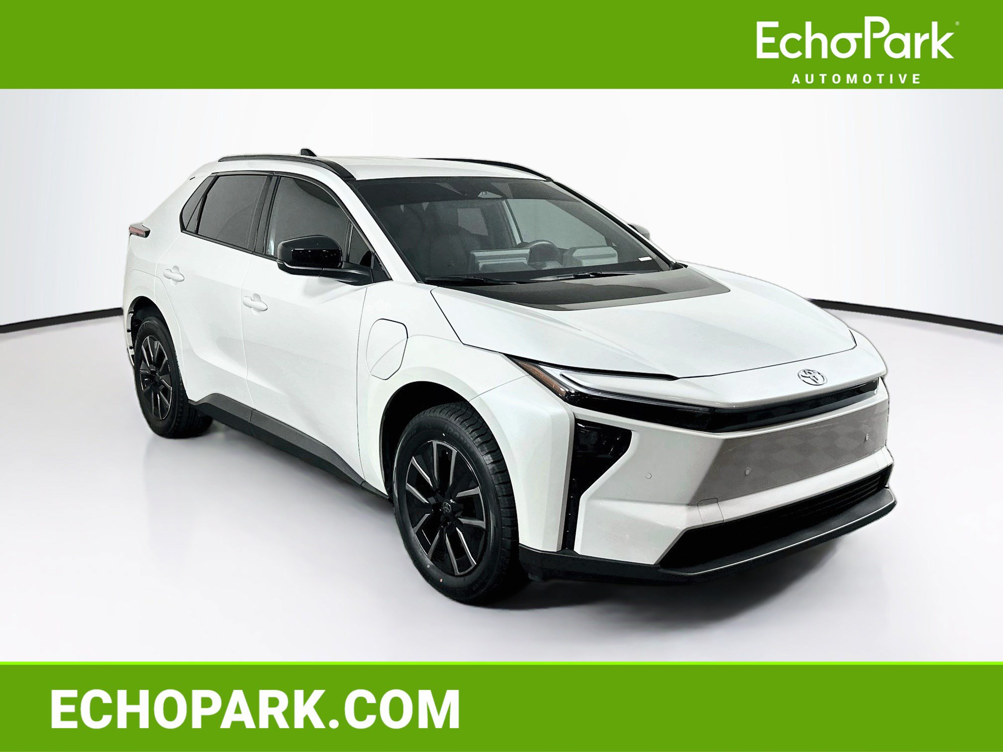 Used 2026 Toyota bZ FWD image 1