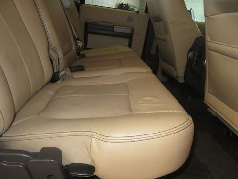 Used 2015 Ford F250 Lariat w/ Lariat Interior Package AWD/4WD image 30