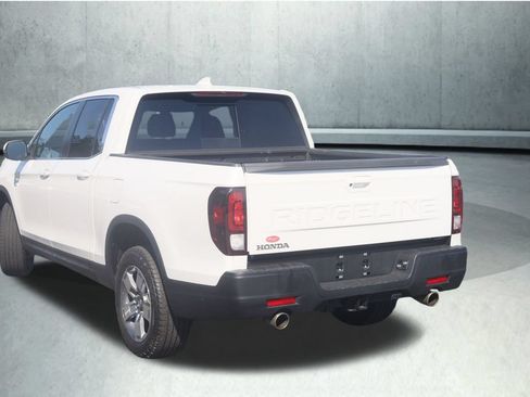Used 2025 Honda Ridgeline RTL image 17