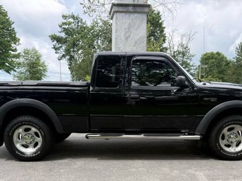 Used 2002 Ford Ranger XLT AWD/4WD image 6